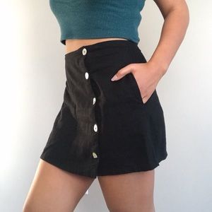 🫶SOLD🫶 Black Button Up Short Skirt